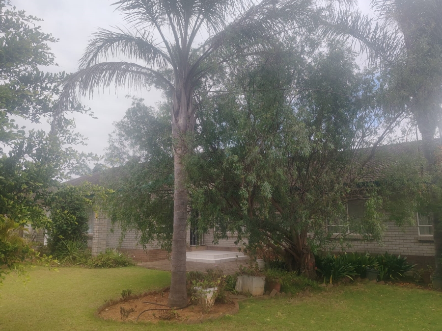 7 Bedroom Property for Sale in Despatch Central Eastern Cape